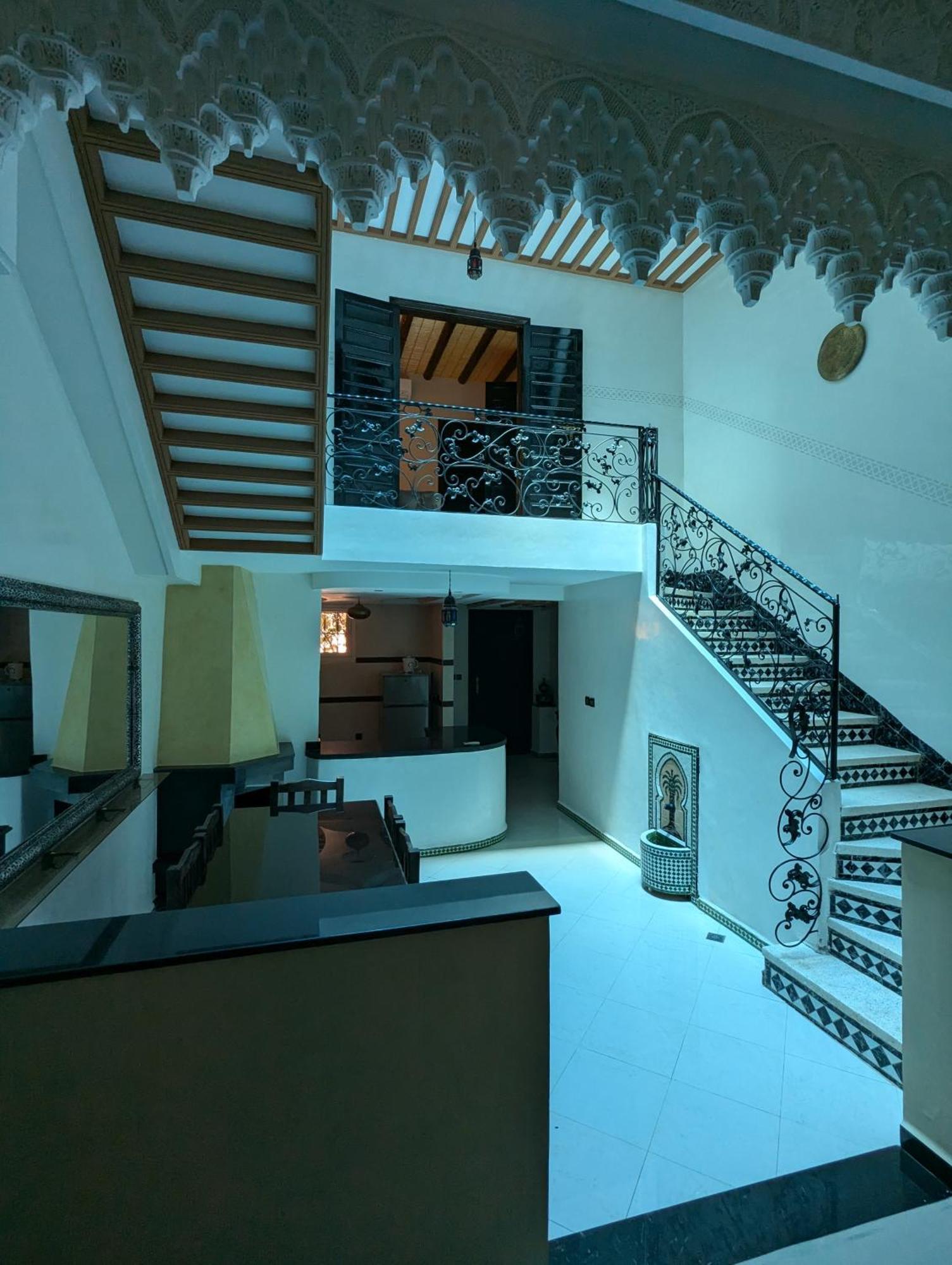 Du Village