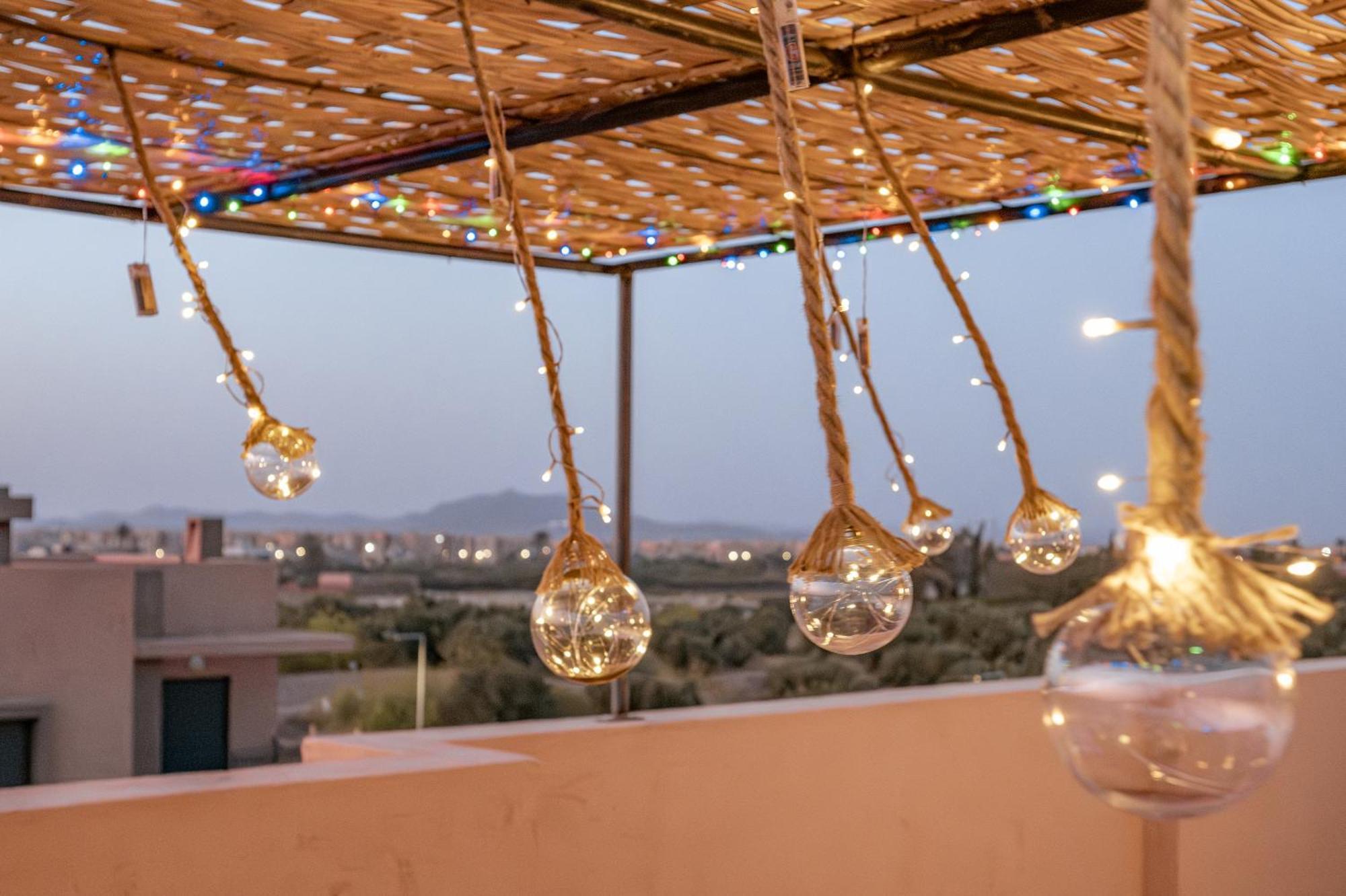 Secret Oasis - 4 Bedroom Rooftop, Pool&ac - Up To 10 Guests