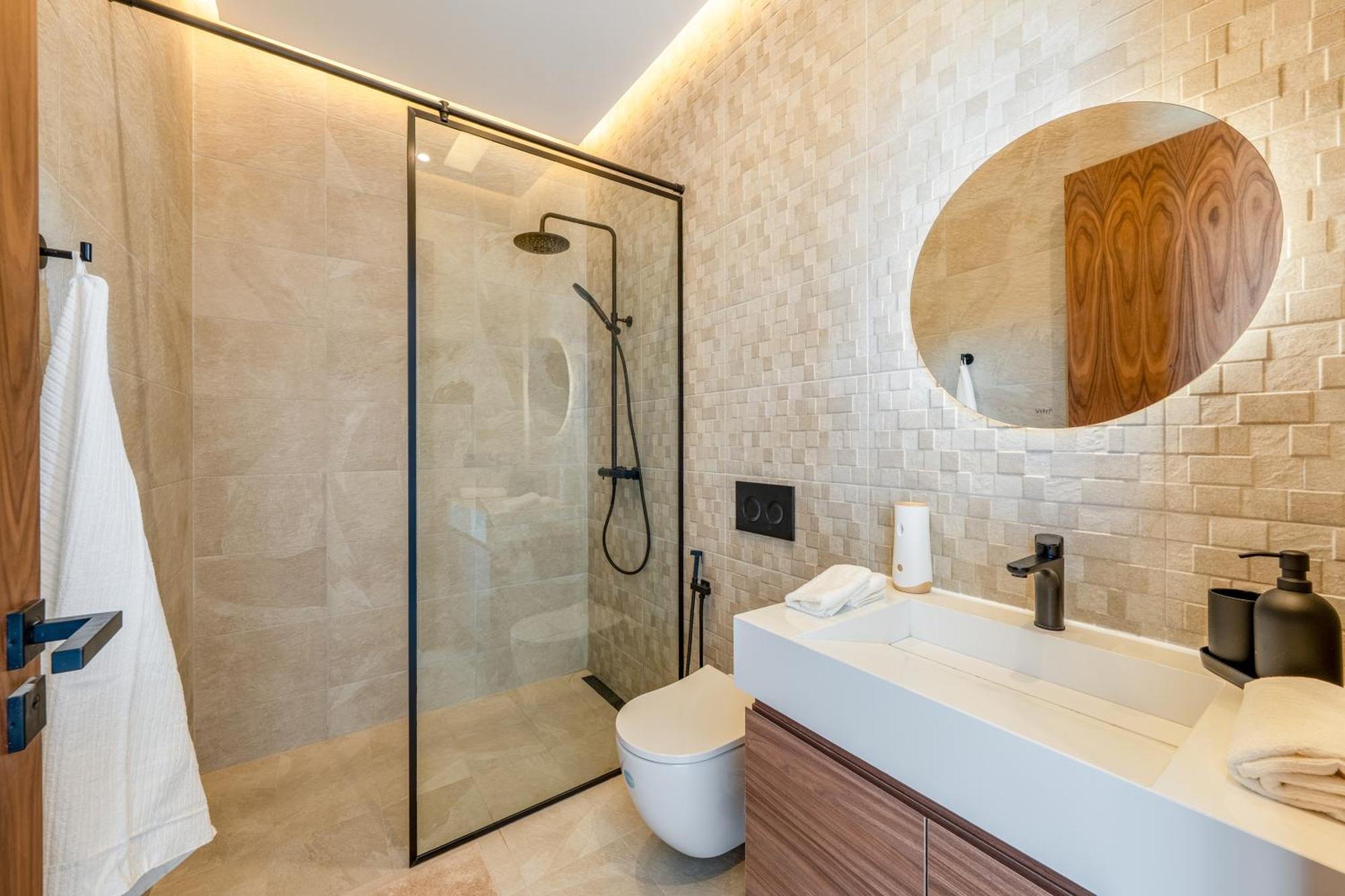 Hébergement de vacances Bahia Luxury-pool Breakfast & Golf Access *