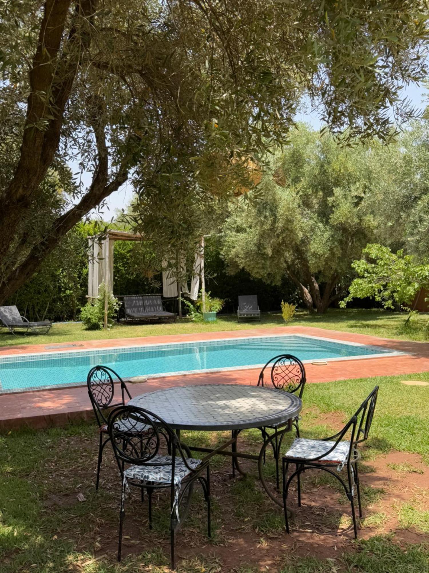 Villa Marrakech -10min Away- Peaceful With A Private Pool *