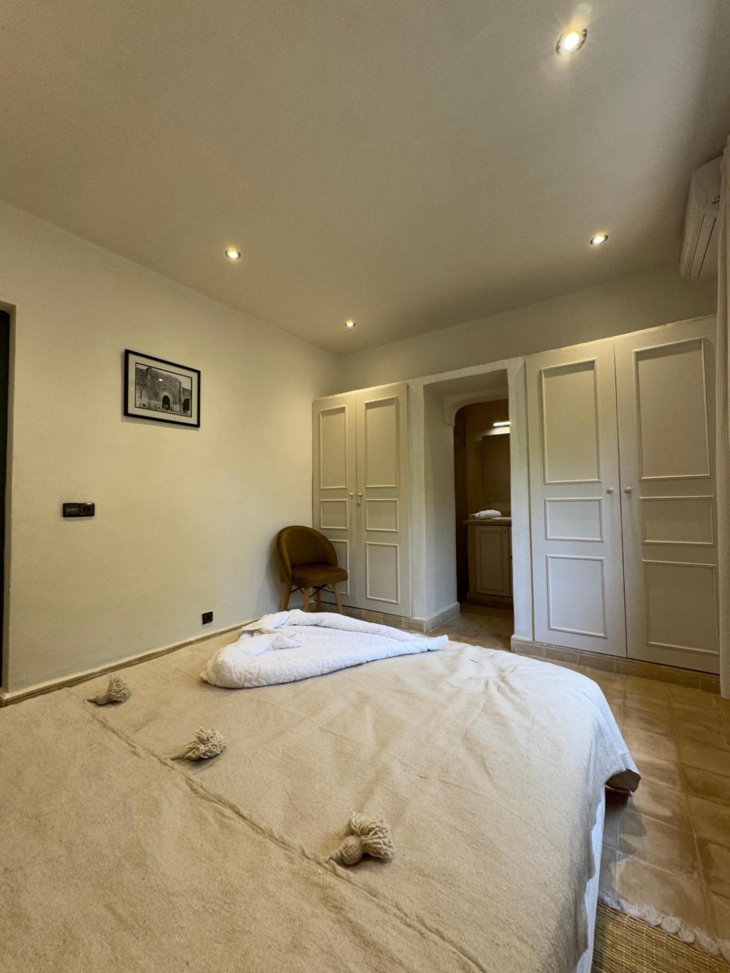 Villa Marrakech -10min Away- Peaceful With A Private Pool