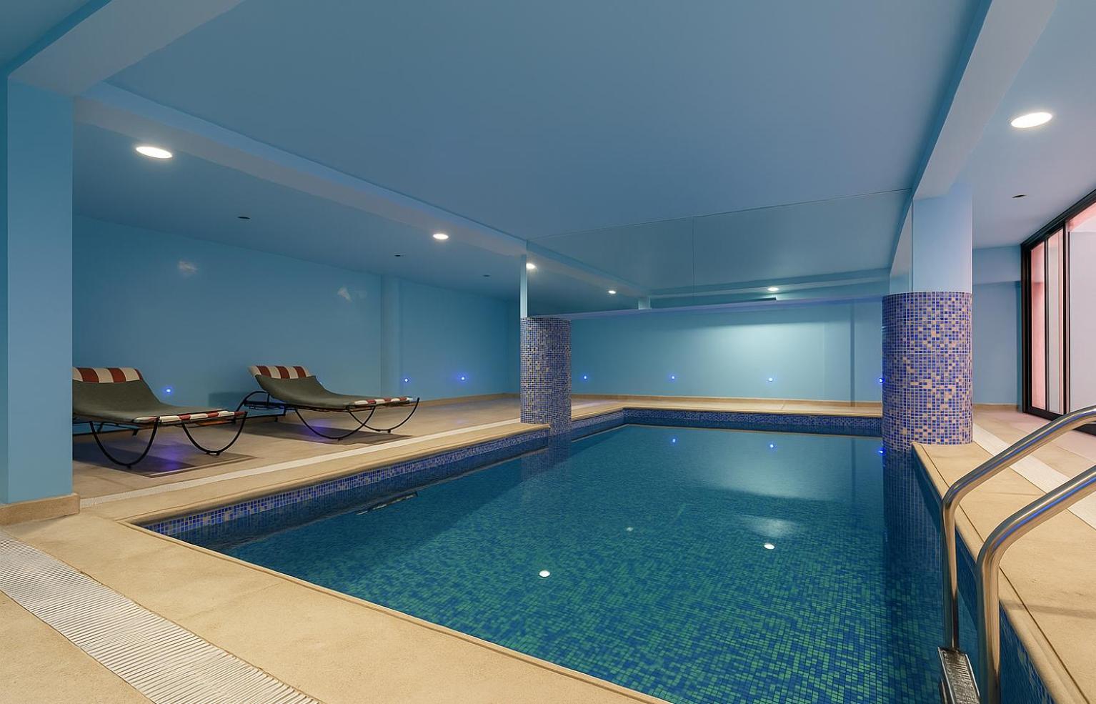 Marrakech 2-bedroom Apartment-2 Balconies Pool & Parking Near Majorelle Apartment *
