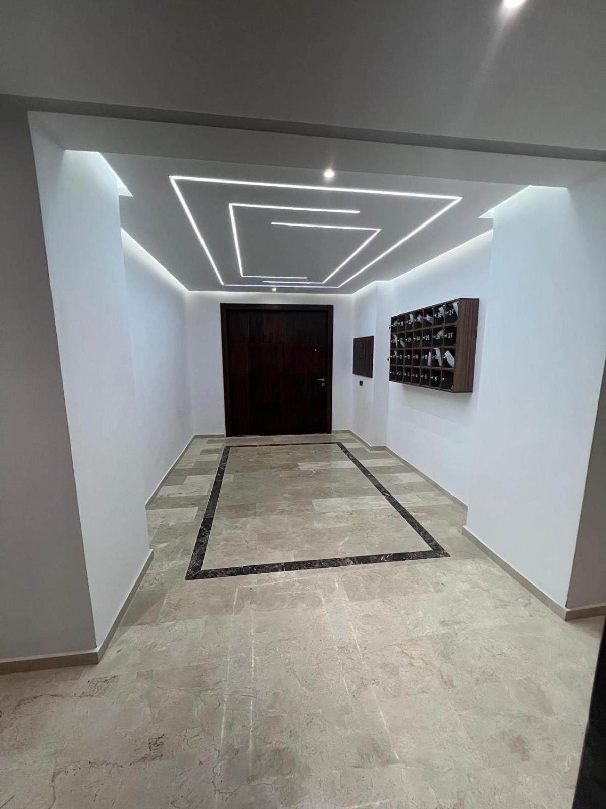 Appartement Modern In Gueliz *