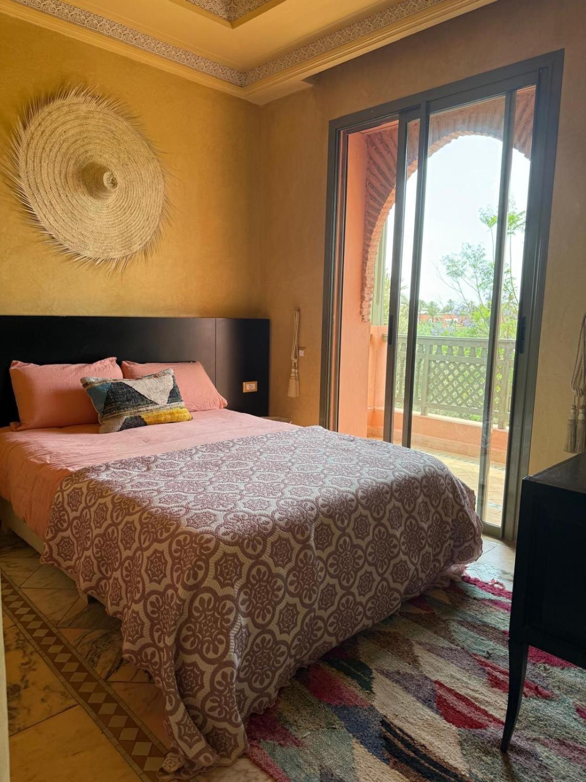 2 Bedroom Palmeraie, Pools & 3 Terraces Appartement *