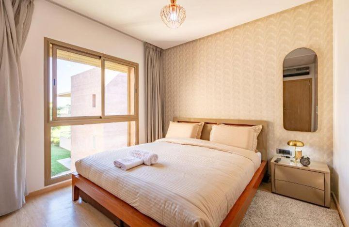 Prestigia Golf Premium Luxury Apartment *