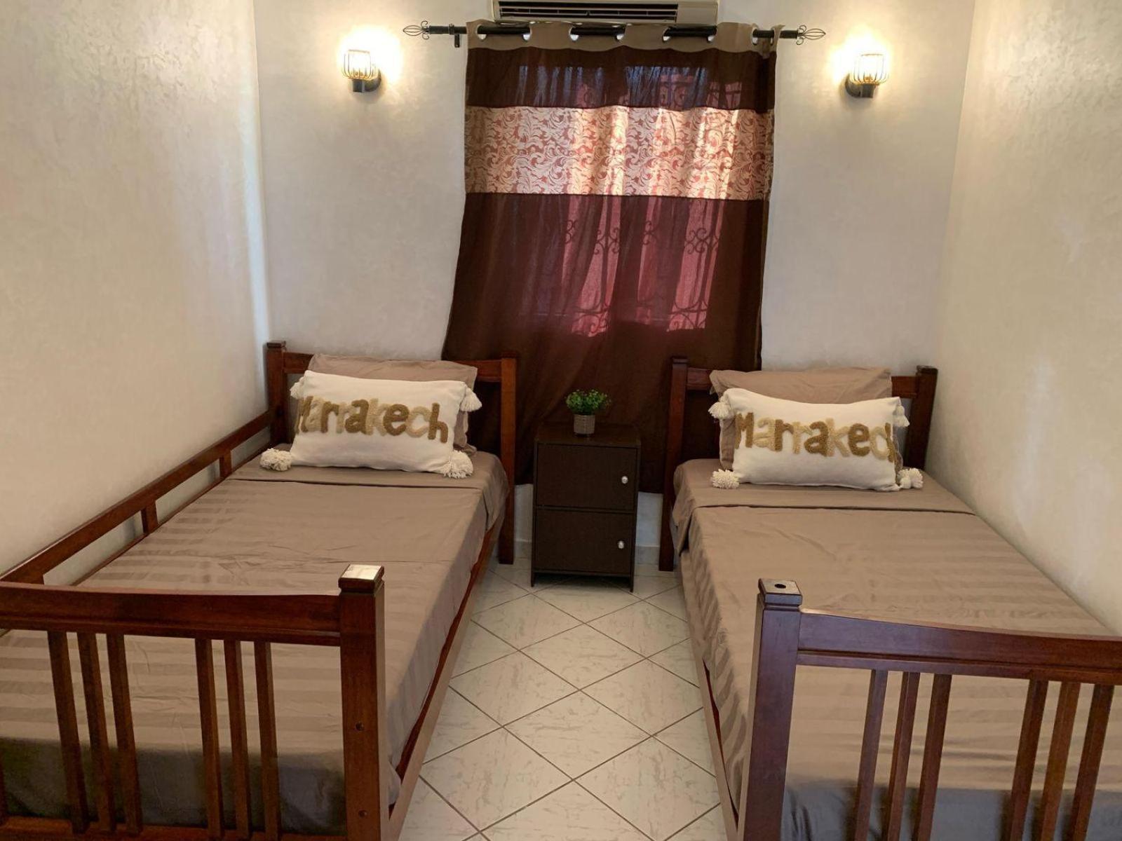 3 Bedroom Duplex With Swimming Pool *