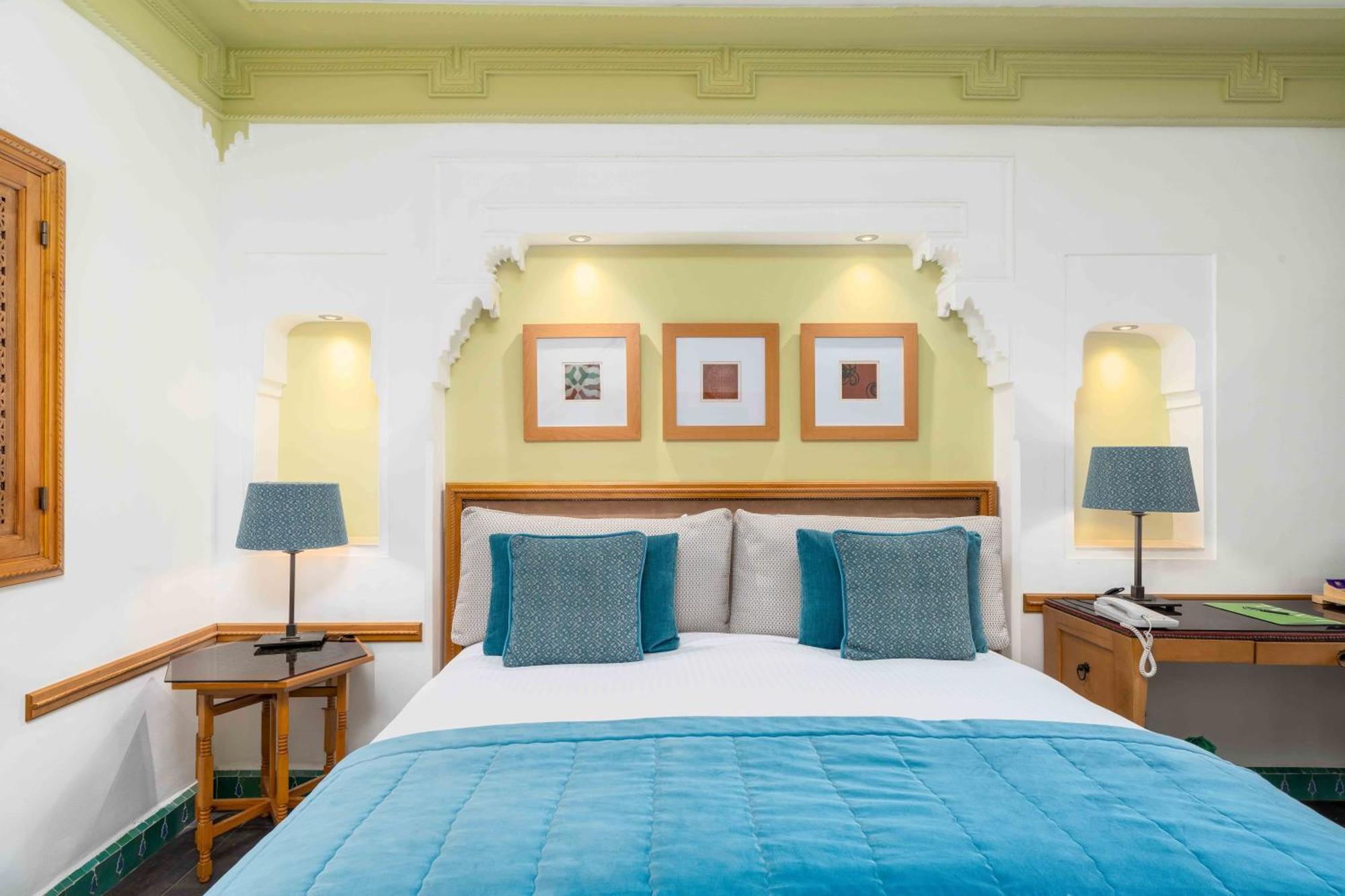 Jaal (adults Only) 5*