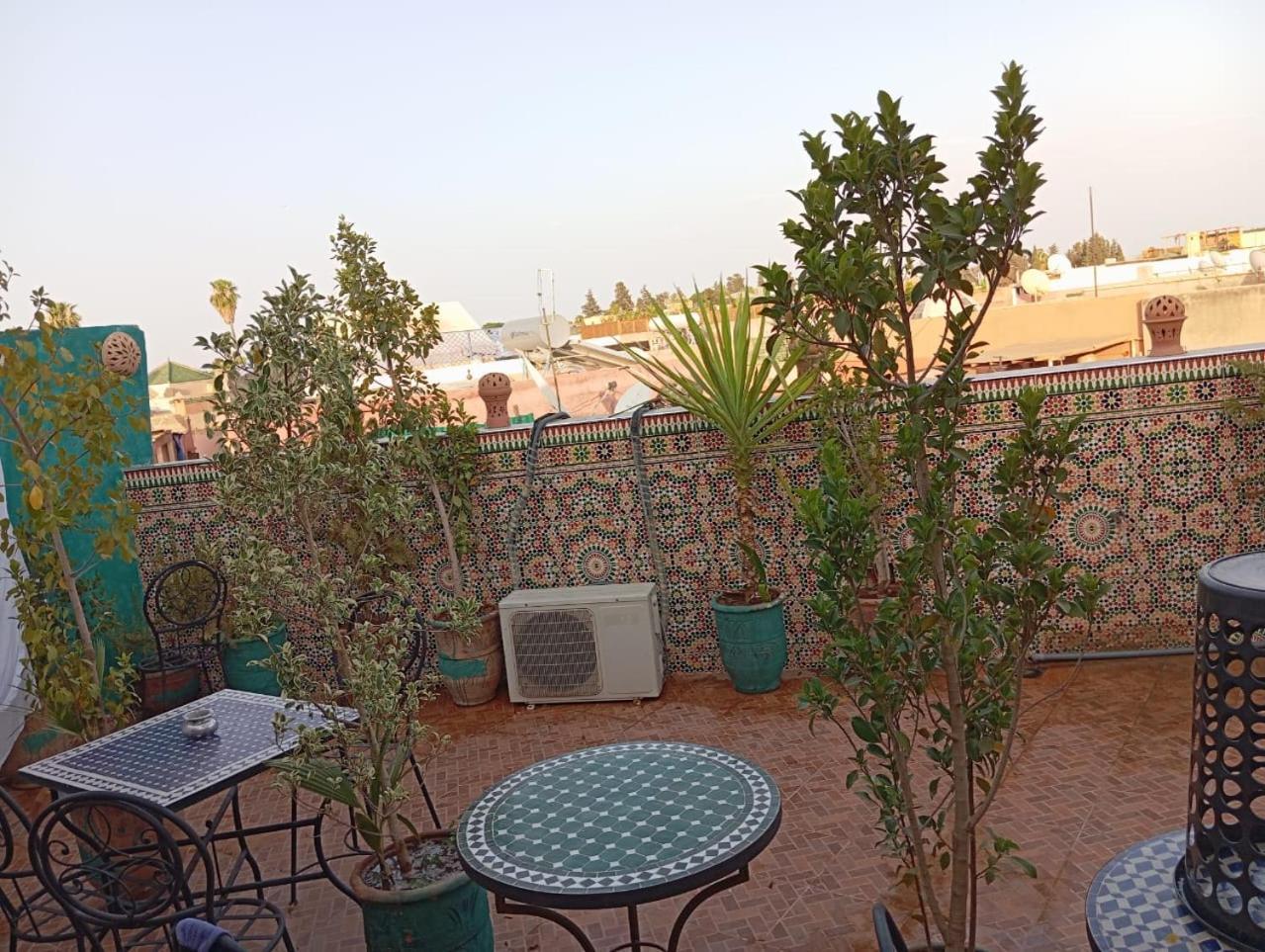 Riad Guests House With View Rooftop Marrakesh
