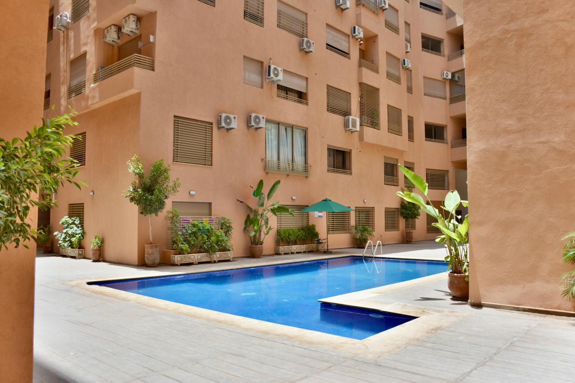 Superbe Cosy Avec Piscine Apartment