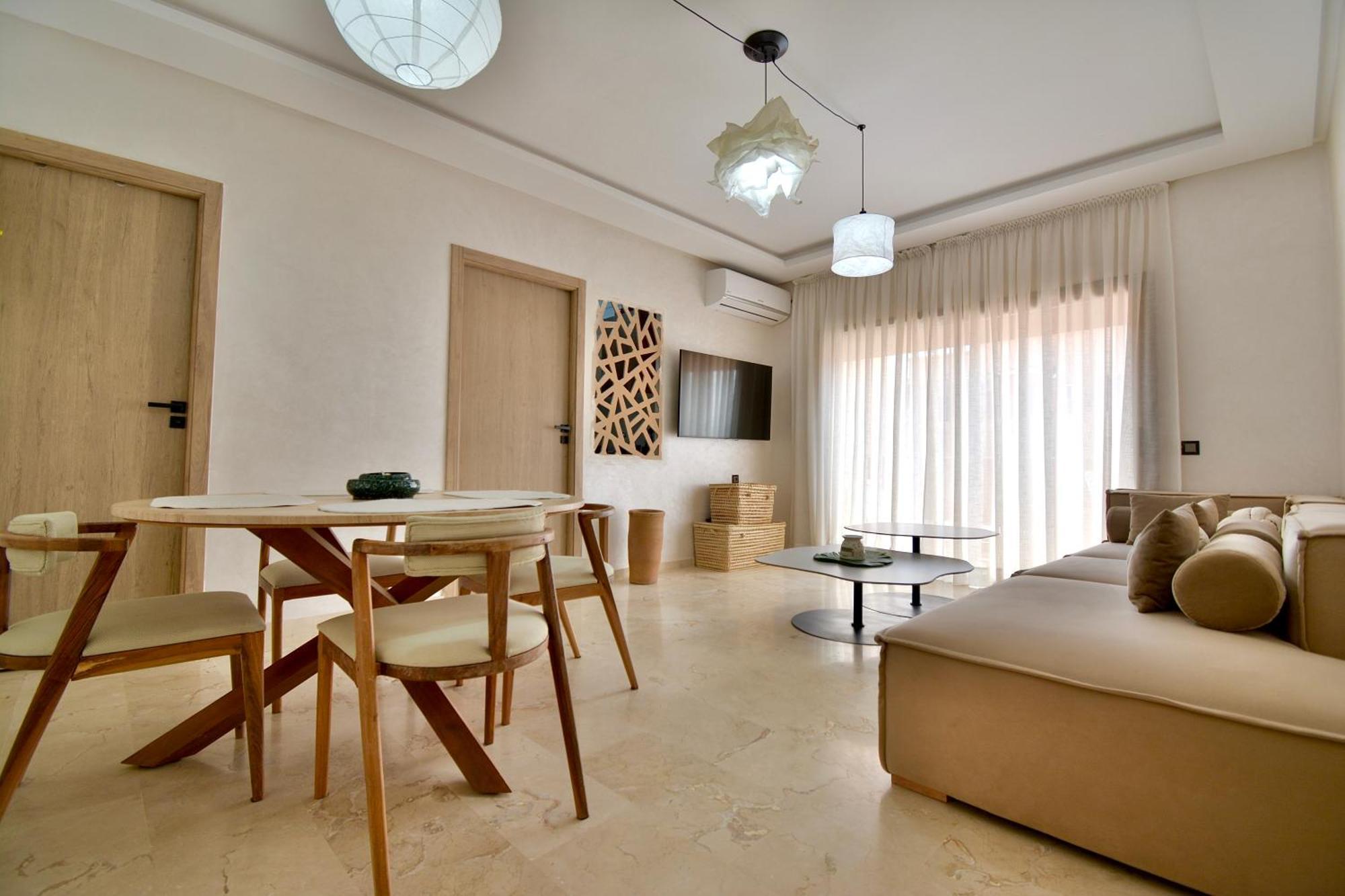 Superbe Cosy Avec Piscine *