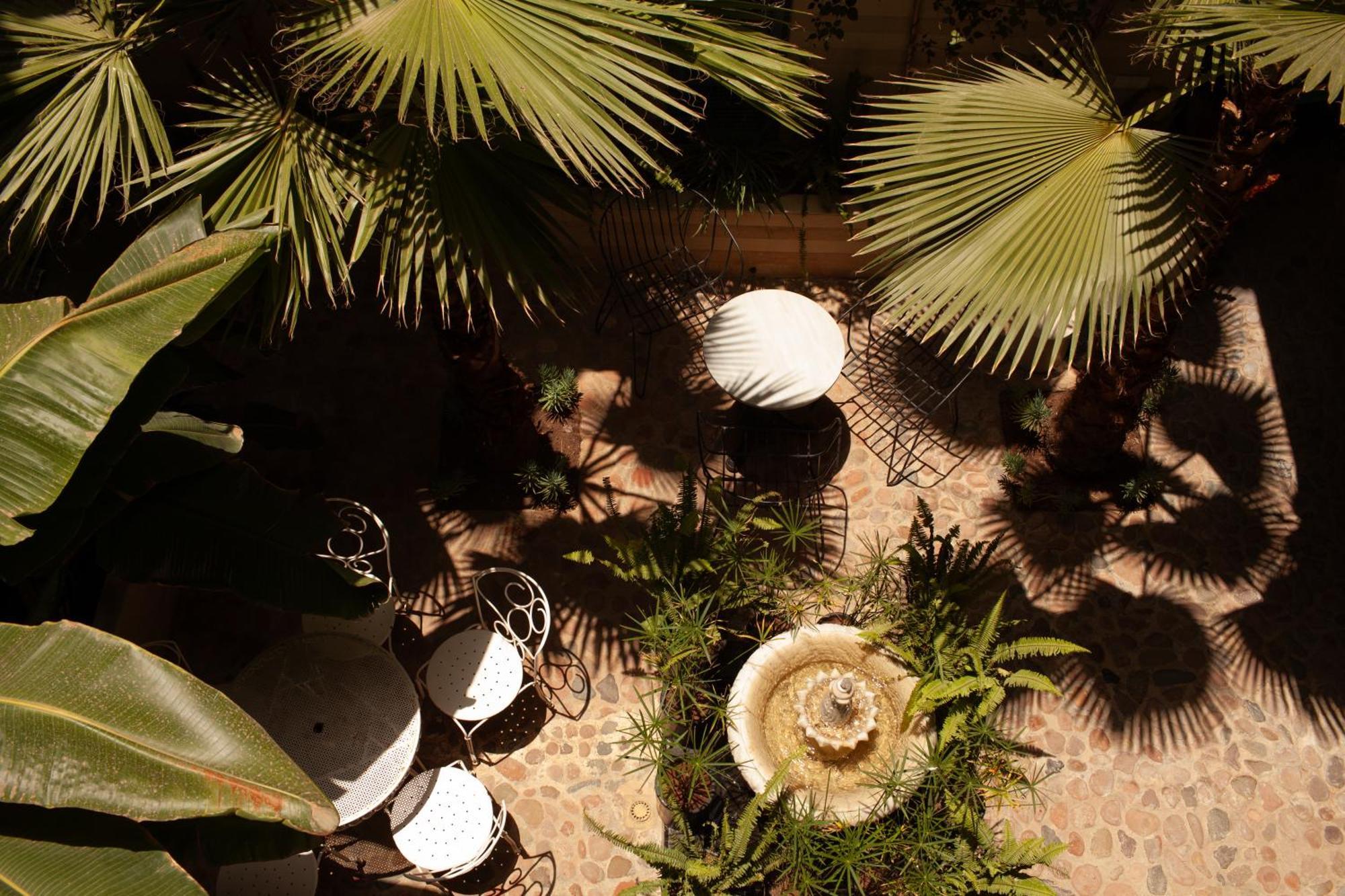 El Aaiun Riad Marrakesh