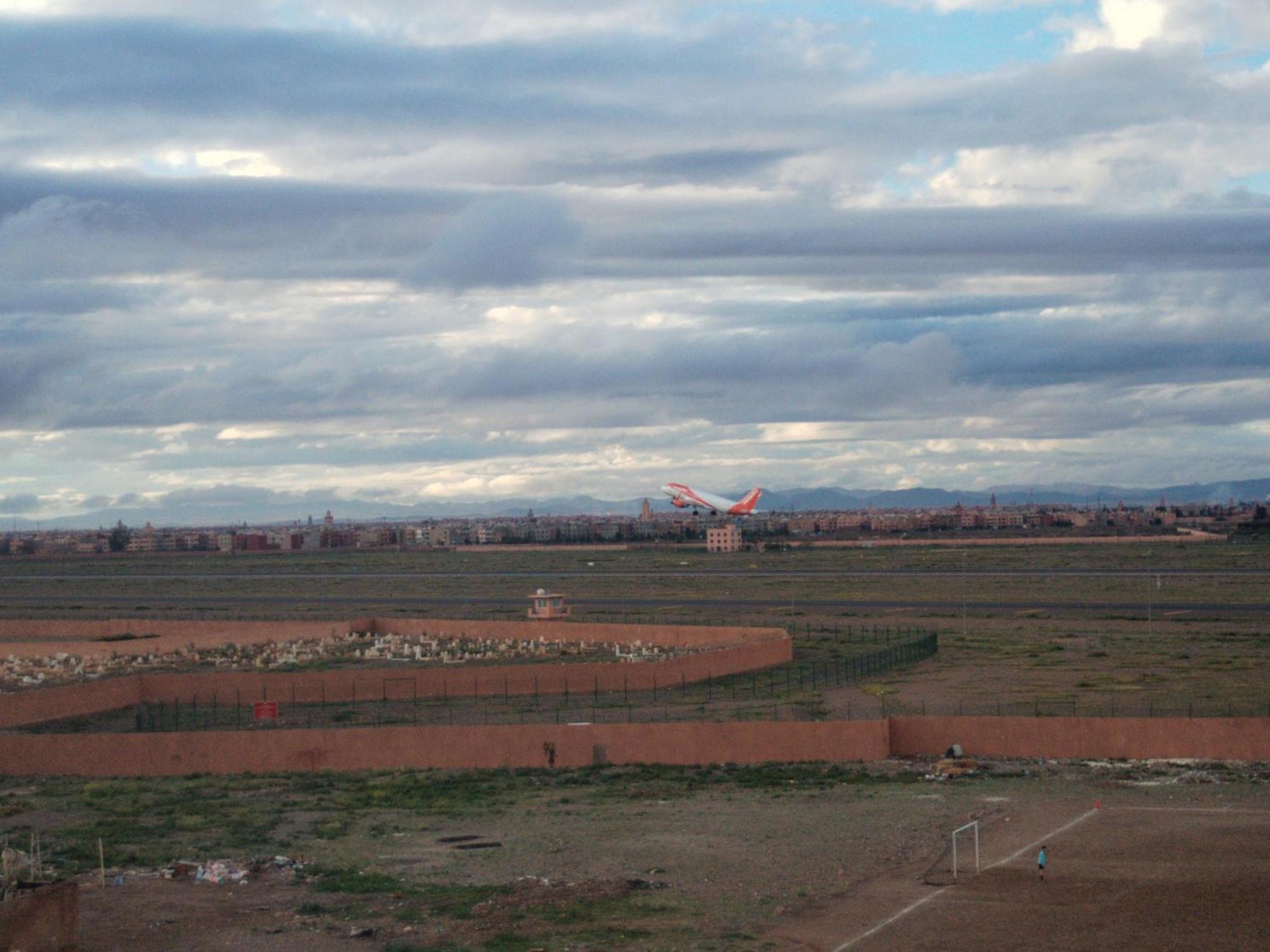 Dar Sarsar Airport 2