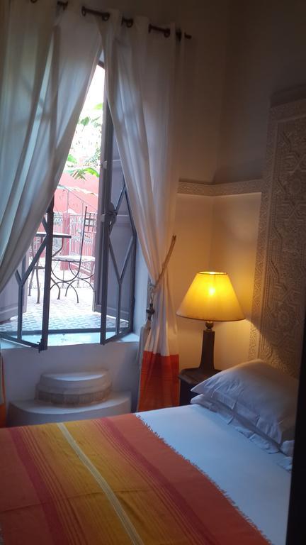 Les Jardins D'henia Riad