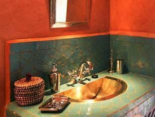 Bougainvillea Riad 3*