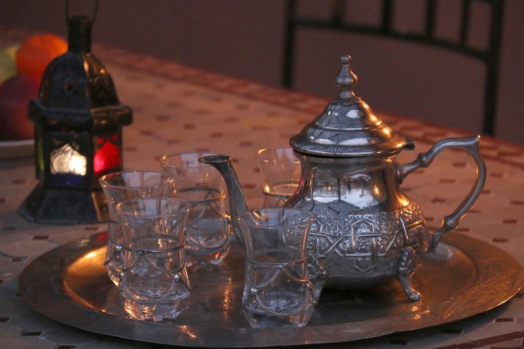 Riad Warda