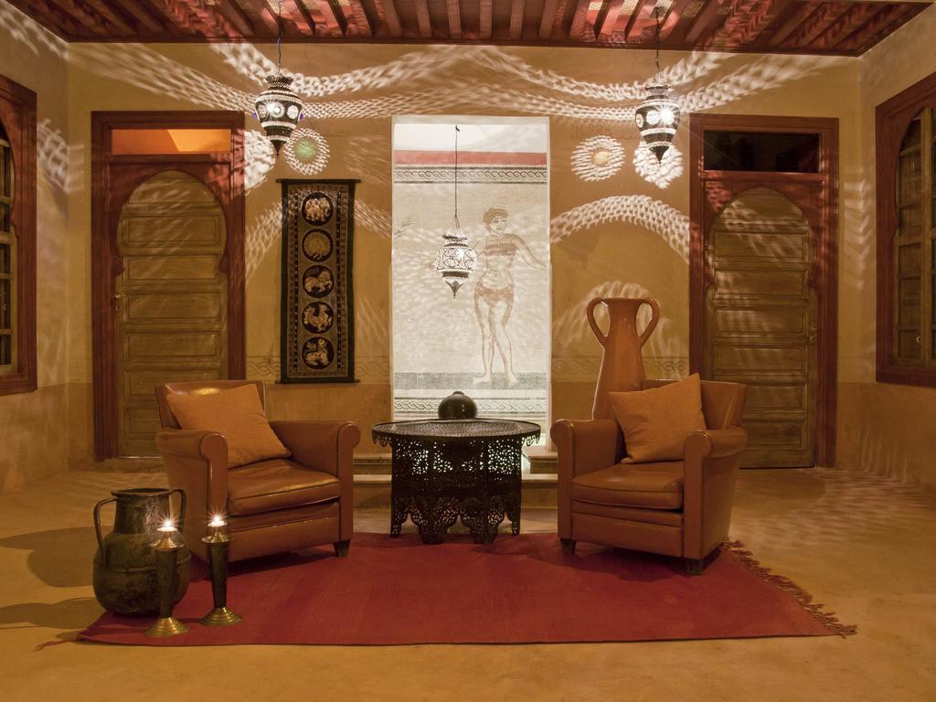 Des Eaux Et Marrakesh