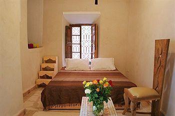 Riad Amra 3*