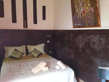Hotel Prestige Evanescence
