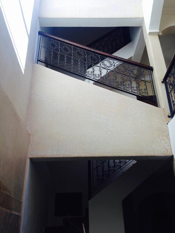 Bjoujna Riad