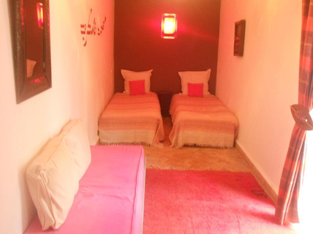 Prada Riad 2*