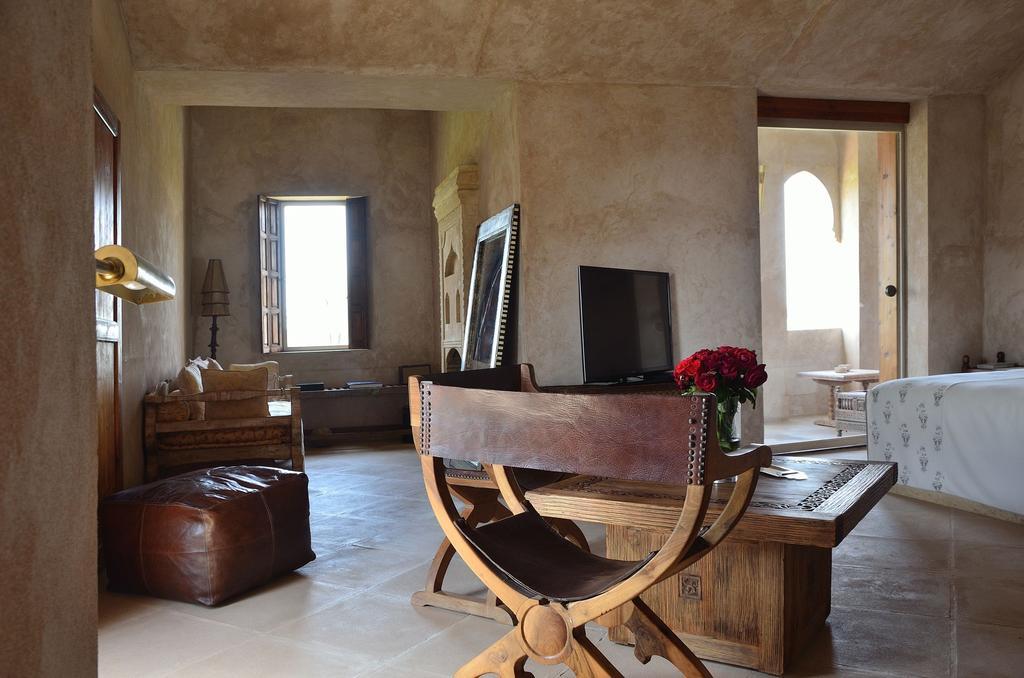 Ksar Char-bagh Small Luxury