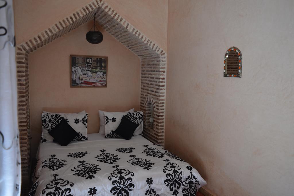 Riad Bonheur