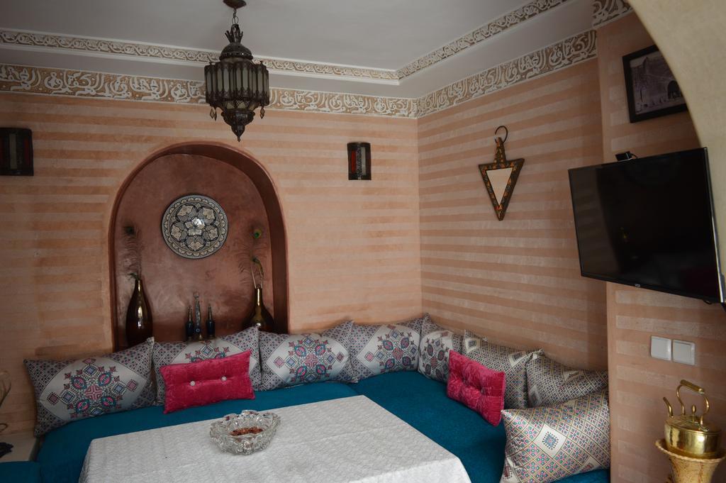 Riad Bonheur