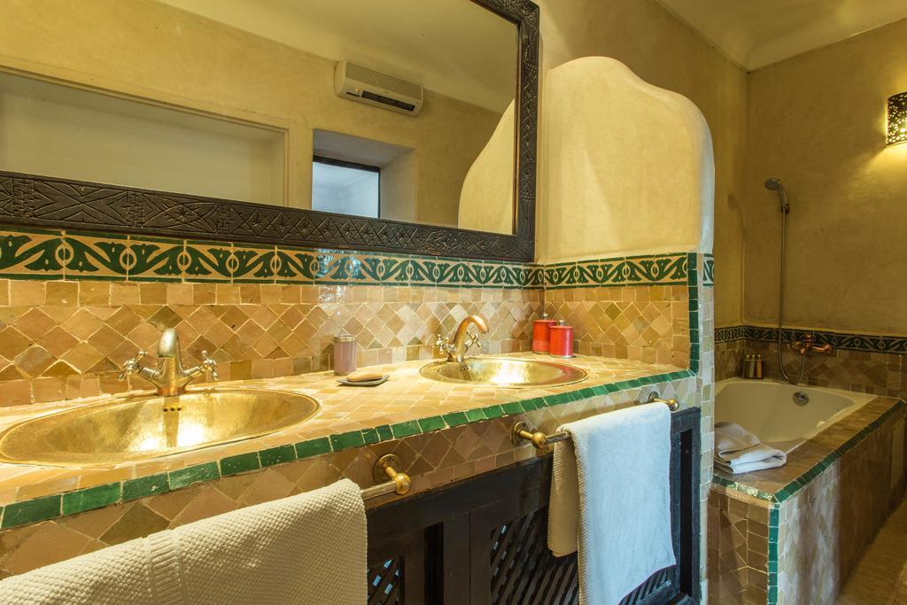 Gasthof Amira & 4*