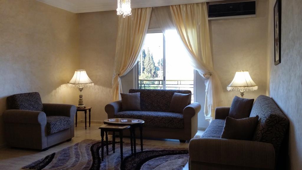 Apartment Almanar *