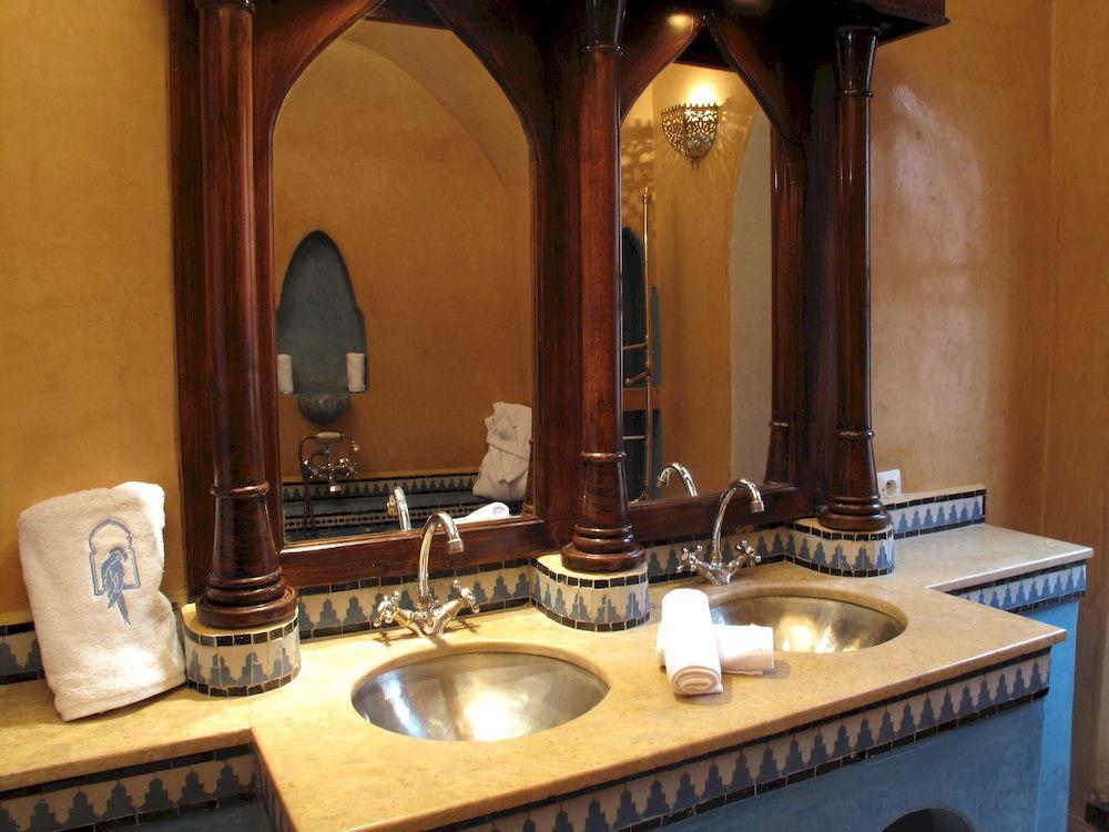 Riad Le Perroquet Bleu &