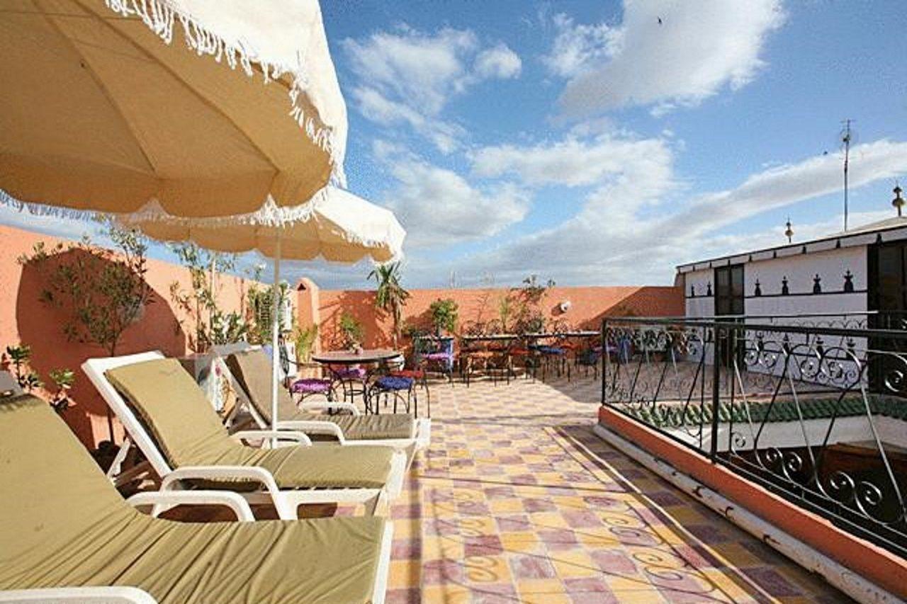 Essaoussan Riad 3*