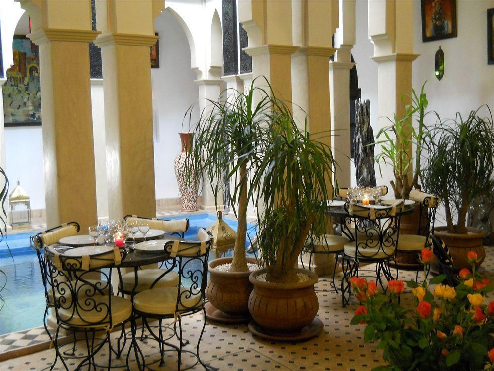 Couette-café Laârouss