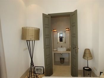 Luxe 56 Hotel 3*