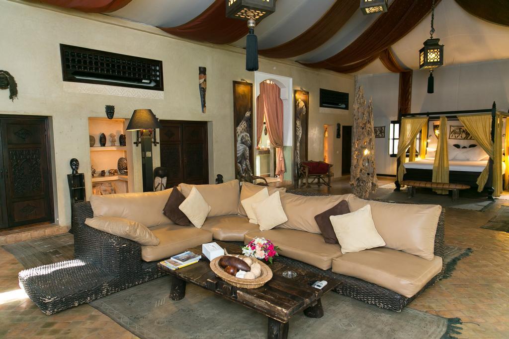 Lodge K