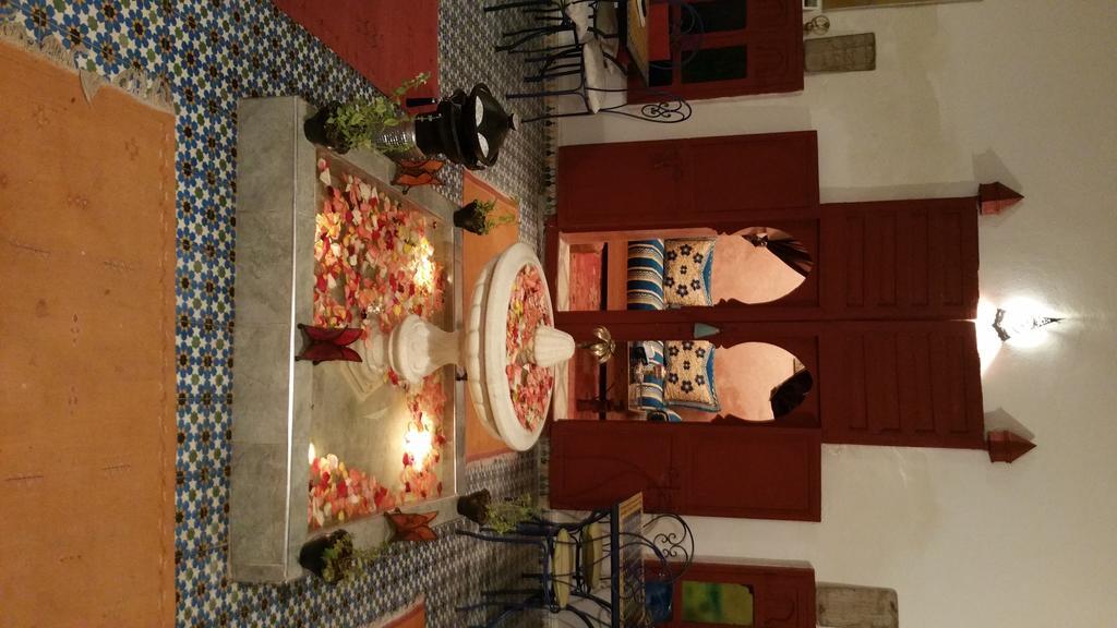 Riad Lala Latifa