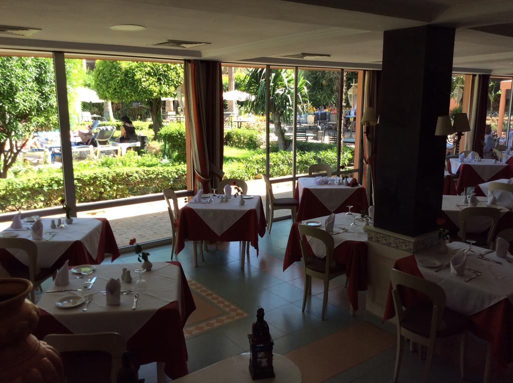 Chems Hotel