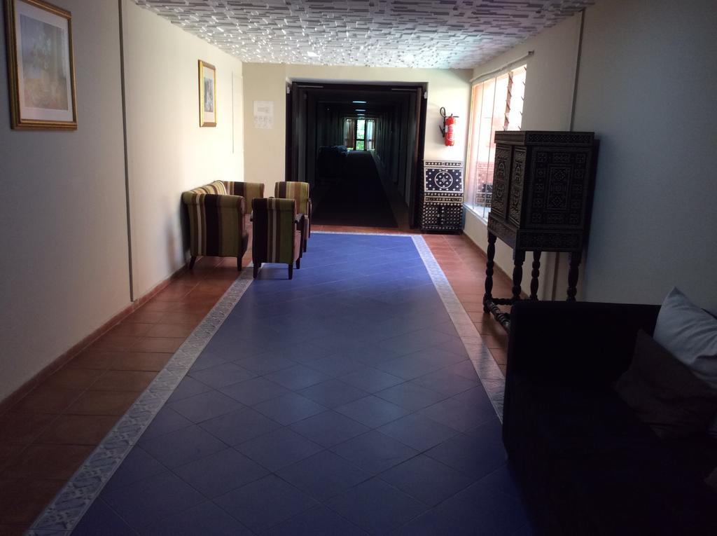Chems Hotel 4*
