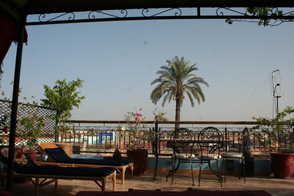 La Perle D'azur Riad 2*