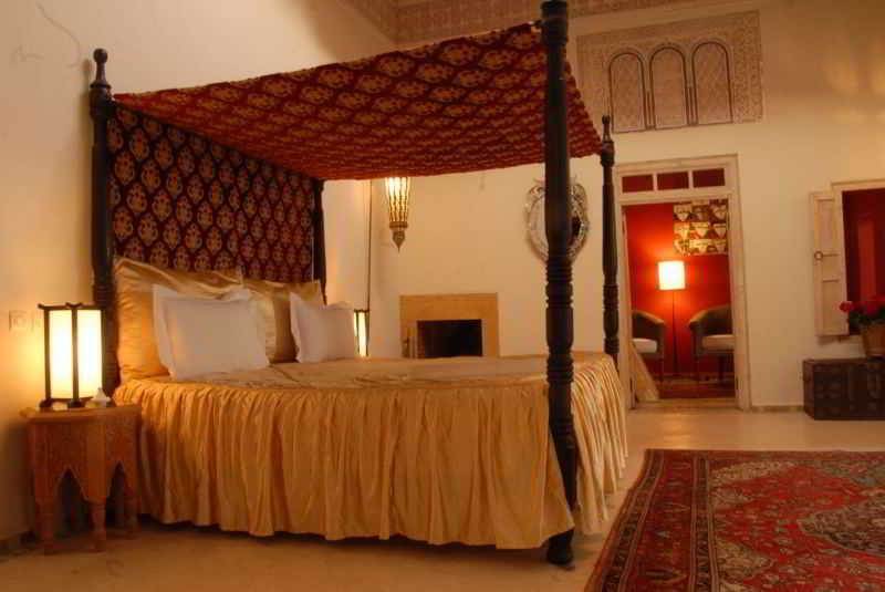 Azoulay 4*