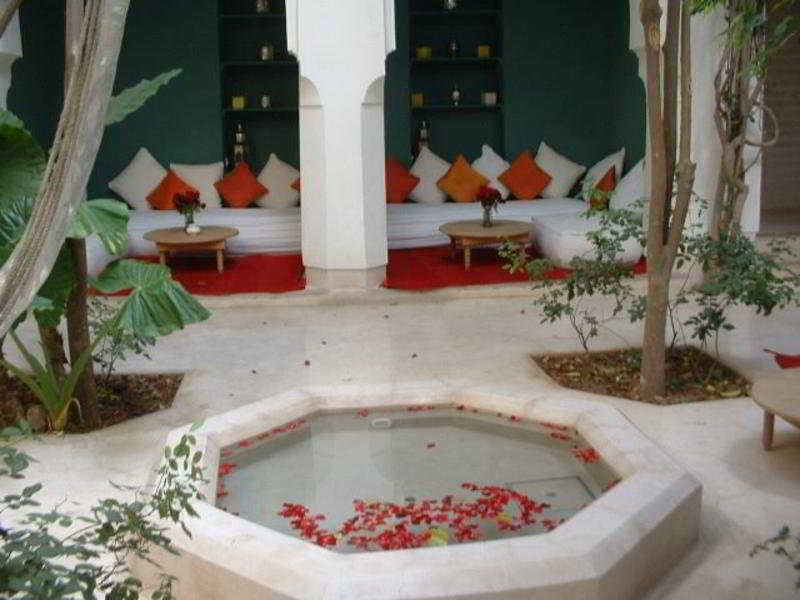 Sara & Saara Srira Marrakesh