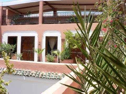 Riad Nora