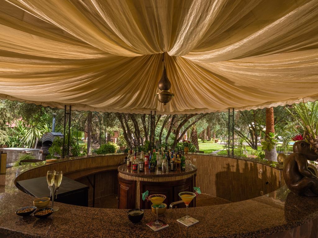 Gasthuis Dar Ayniwen Garden Hotel&bird Zoo