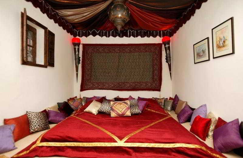 Riad Aladdin 4*
