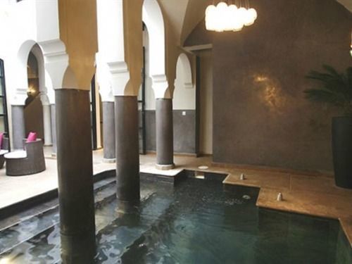 Riad Carllian 4*