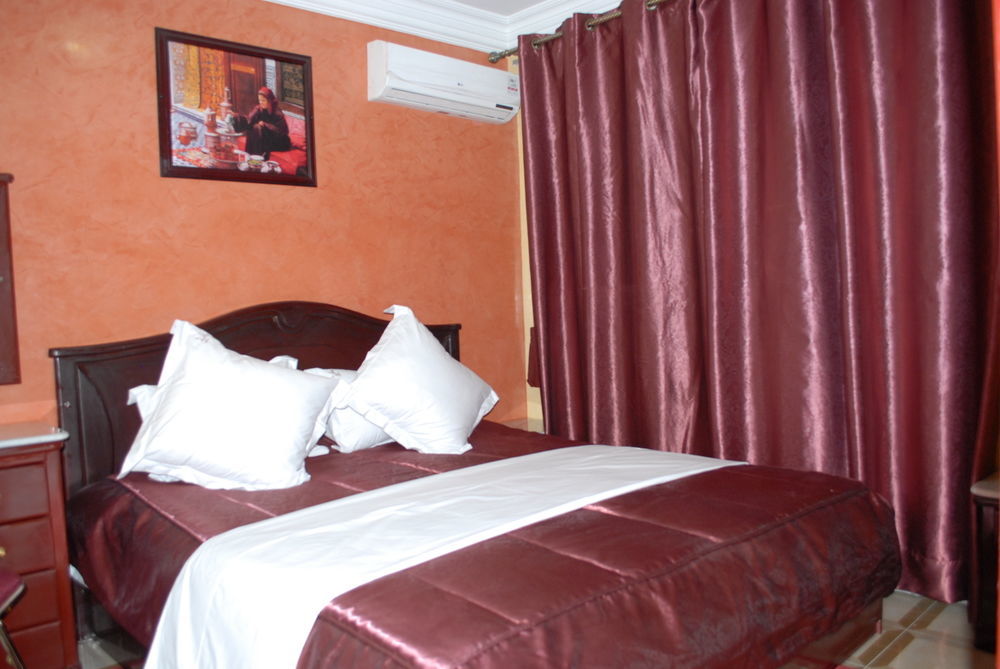 Les Ambassadeurs Hotel