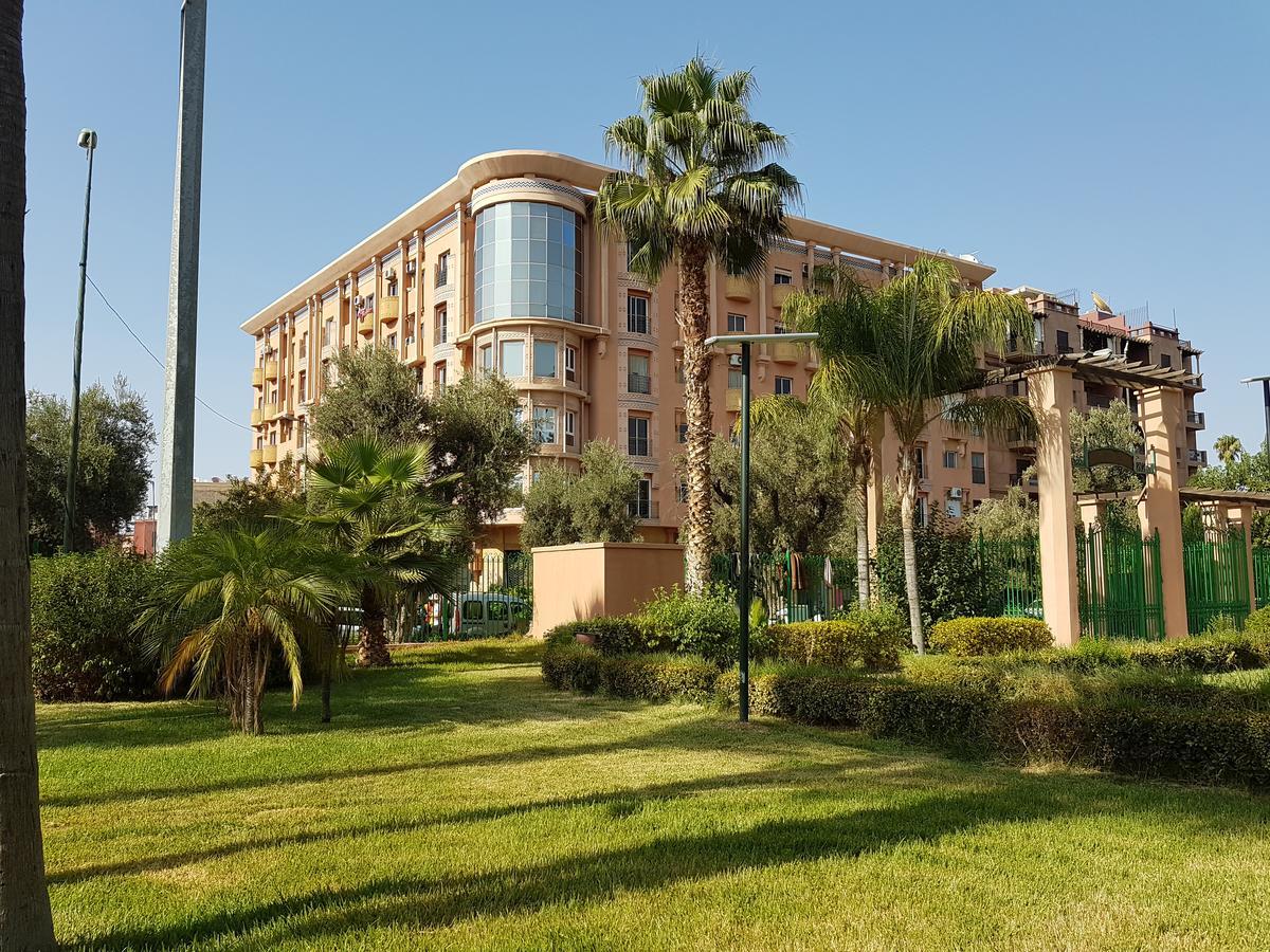 Apartment Almanar