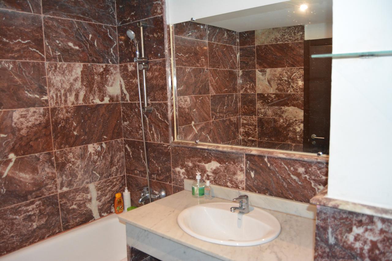 Yves Saint Laurent Apart Appartement