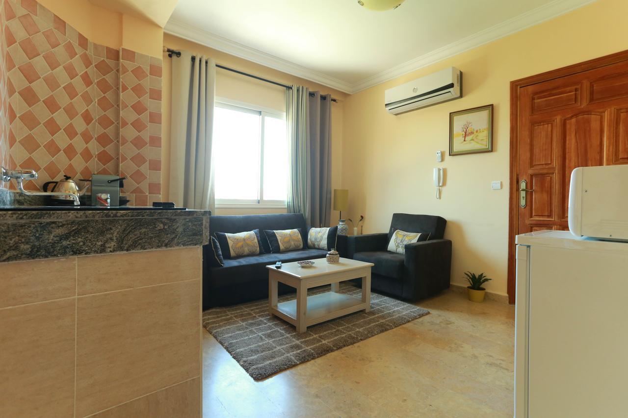 Dar Guéliz Aparthotel