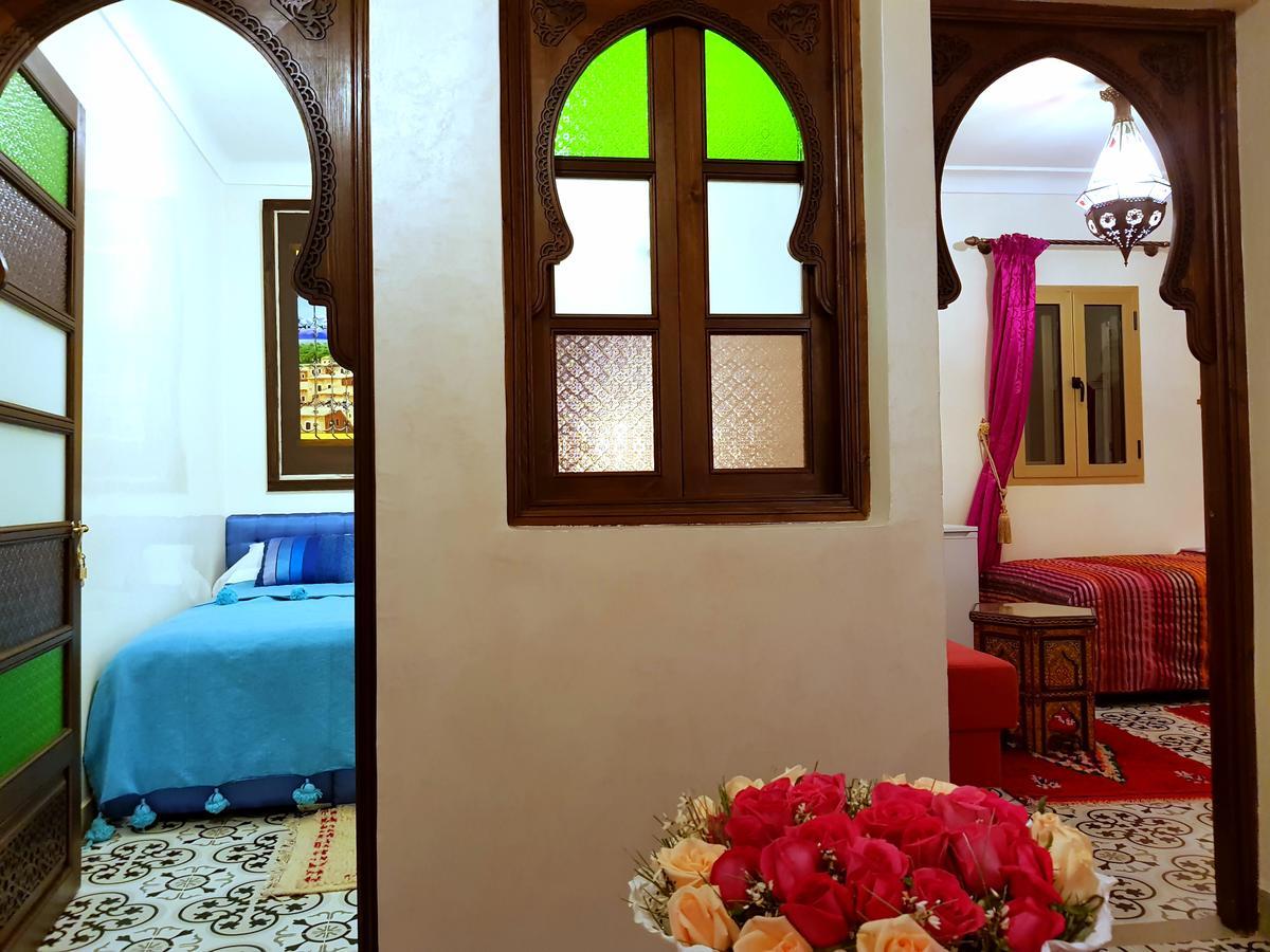 Bed & Breakfast Konouz 3*