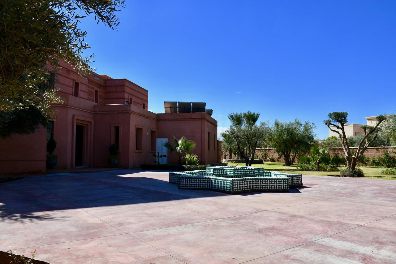 Koutoubia, Jardin Luxuriant, Piscine Et Villa *